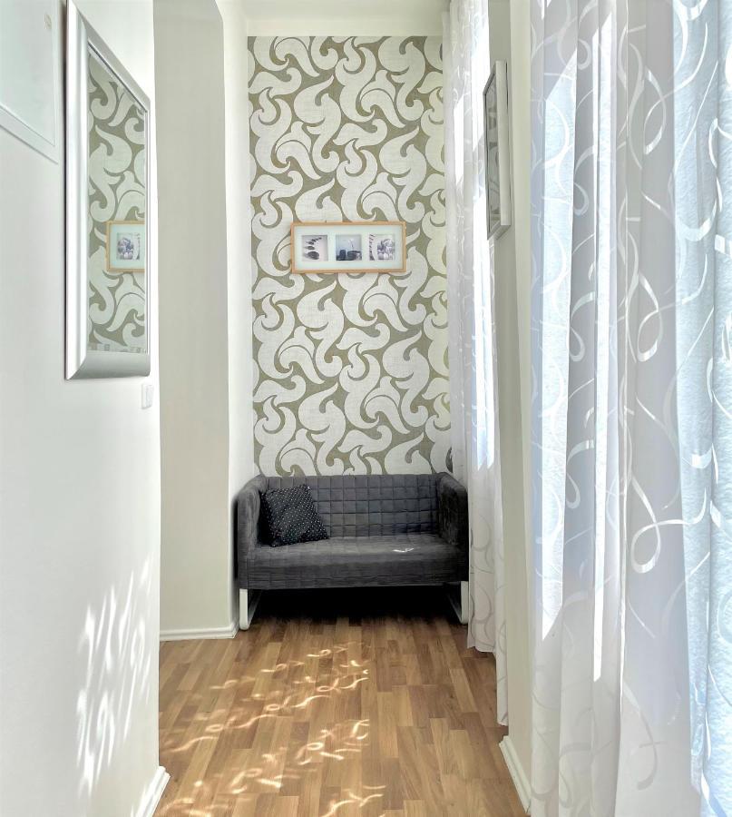 Gallys Apartments ปราก ภายนอก รูปภาพ