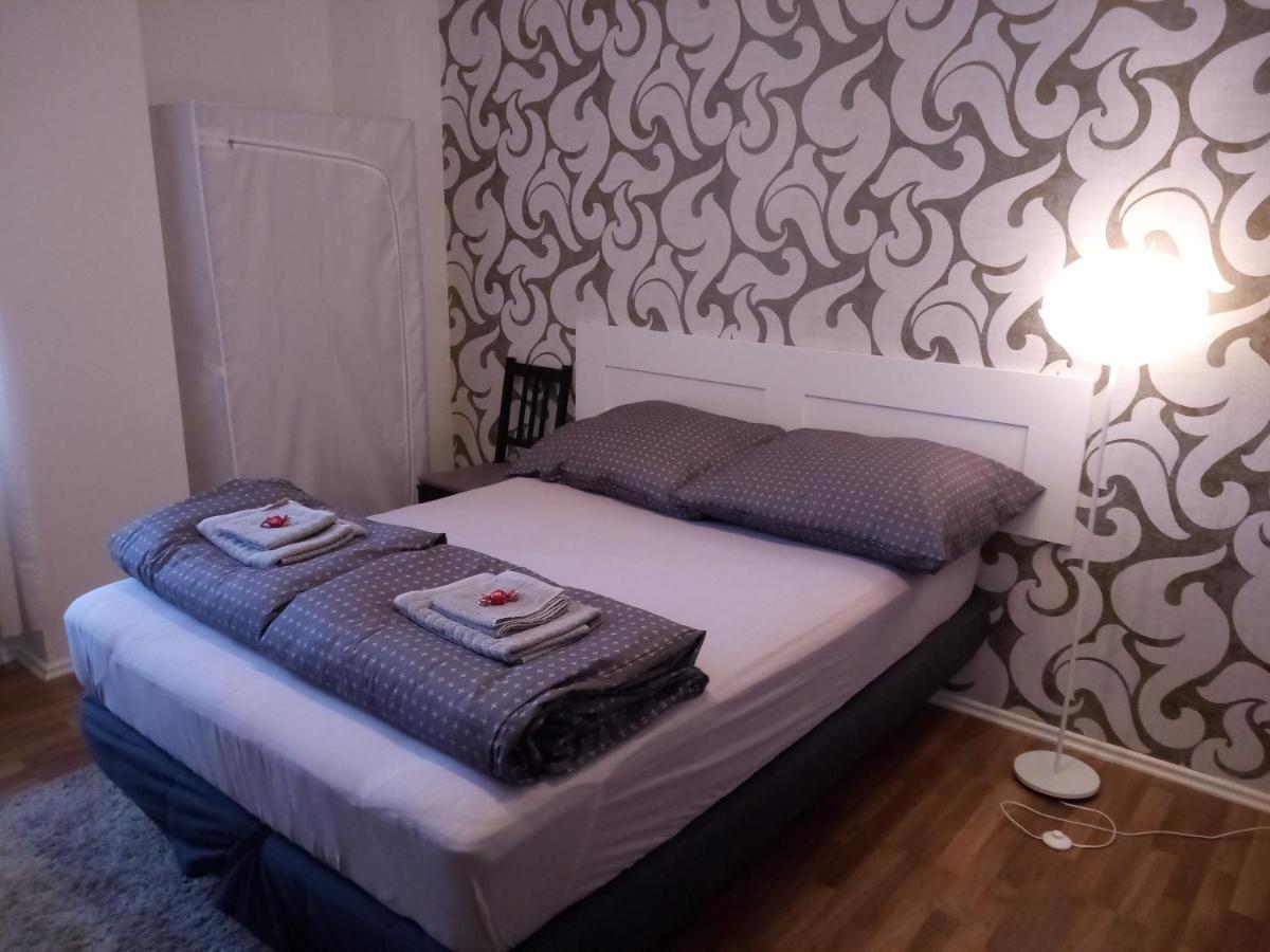 Gallys Apartments ปราก ภายนอก รูปภาพ